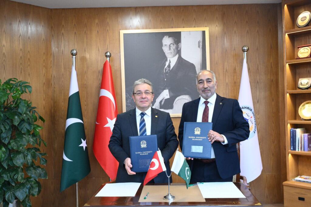 DEÜ’den Türkiye-Pakistan Yükseköğretim Temasları Kapsamında Yeni İş Birlikleri