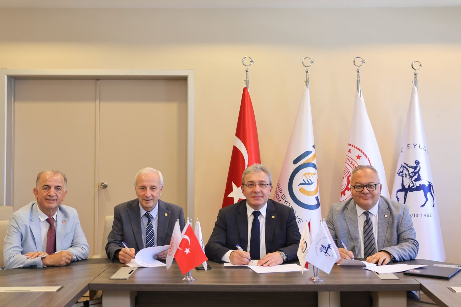DEÜ, Araştırma Ekosistemini Yeni İş Birliğiyle Güçlendirdi